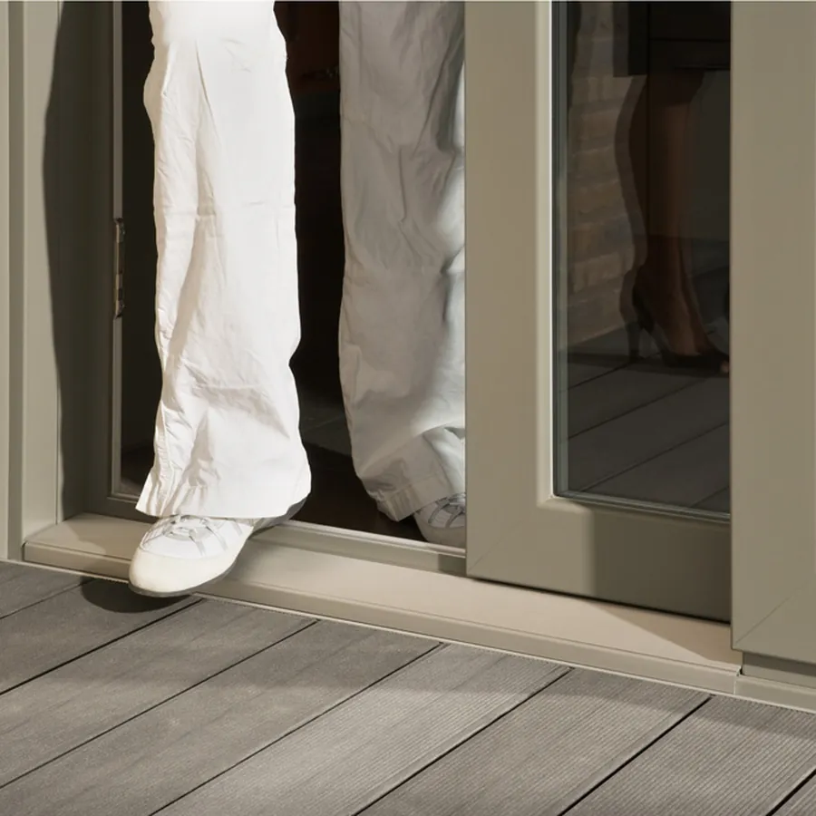 Sliding Windows — Product Plaistow